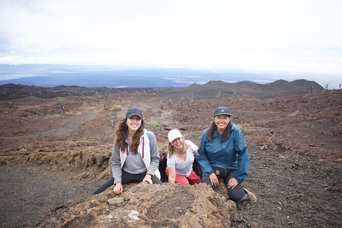 5 days excursion to Galapagos Islands with Snorkel and Volcanoes - A Closer Look at the 5-Day Galapagos Tour