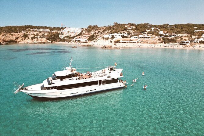 5 Hour Adults Ibiza Boat Trip + lunch, 6 drinks, SUP Boards & DJ - The Details of the Ibiza Boat Trip