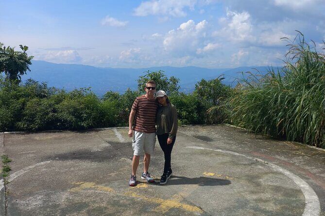 5-Hour Coffee and Pablo Express Mix Tour in Medellín - Key Points