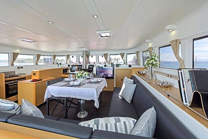 5 Hour Private Day or Sunset Cruise in Large & Majestic Catamaran - Who Is This Tour Best For?