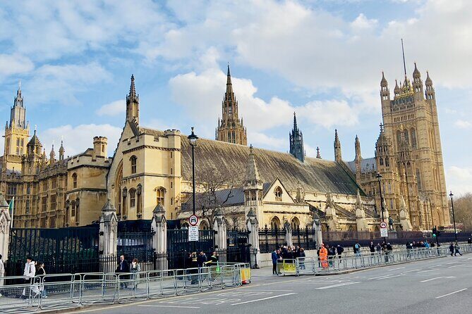 5 Hour Private Tour in London with Pickup - The Sum Up