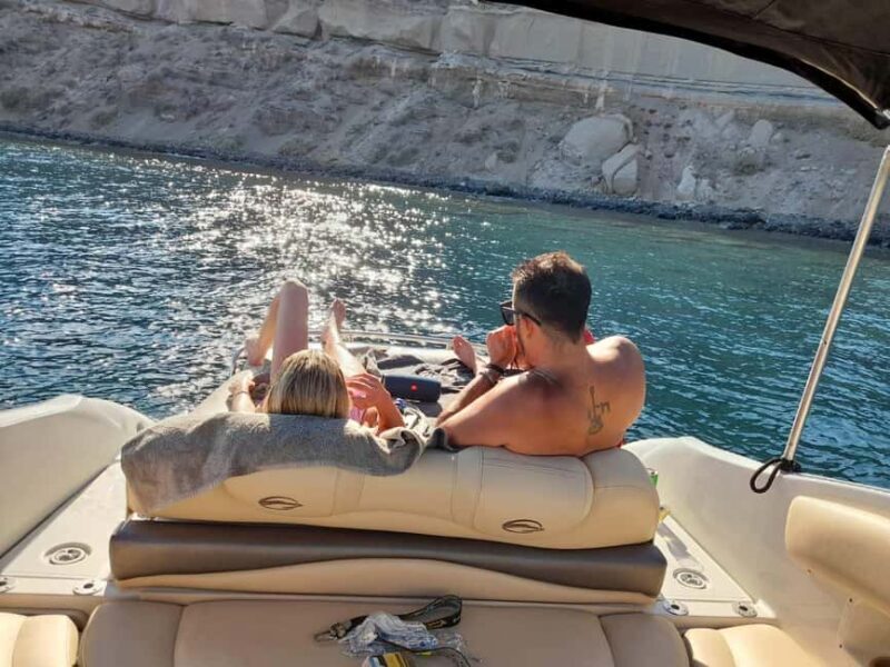 5-Hour Santorini Sunset Speedboat Experience - The Perfect Fit for Who?