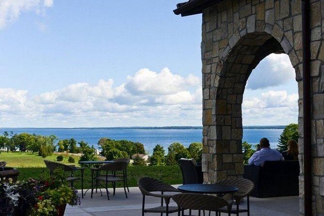 5-Hour Traverse City Wine Tour: 4 Wineries on Old Mission Peninsula - An In-Depth Look at the 5-Hour Traverse City Wine Tour
