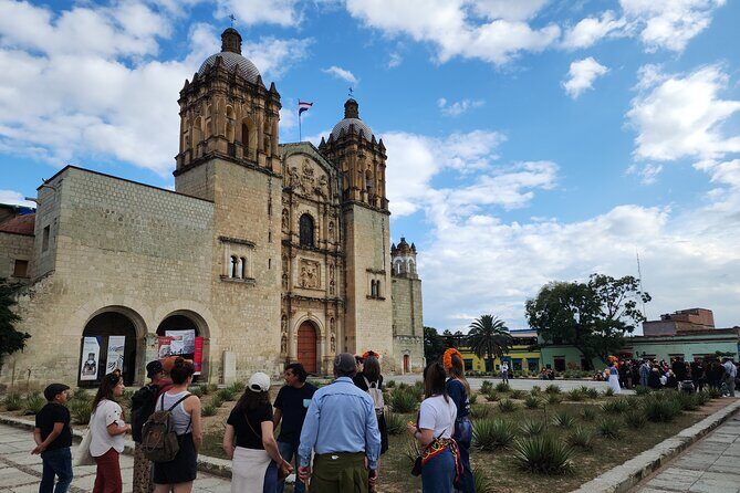 5 Hours Guided Day of The Dead Evening Walking Tour in Oaxaca - Final Thoughts
