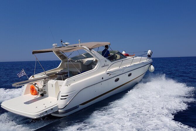5 Hours Santorini Private Luxury Cruise with BBQ and Drinks - Key Points