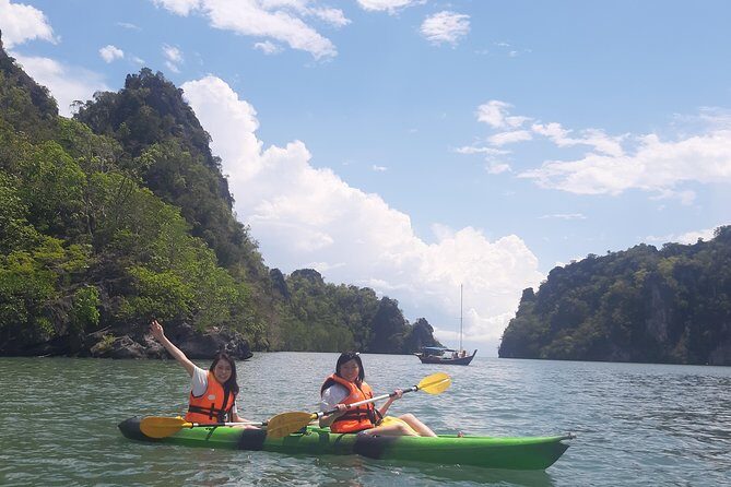 5 Hours Sharing Basis Kilim Mangrove Kayaking Tour - What Makes This Tour Special?
