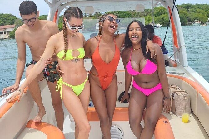 5 Island Tour with Lunch Snorkel in Cartagena Rosario Island - Who Should Consider This Tour?