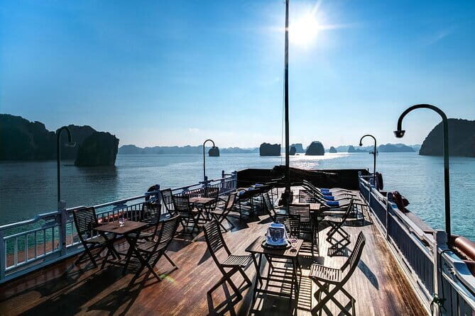 5 Star Cruise: 2 Days 1 Night Discovering Halong Bay - Experience Quality and Value