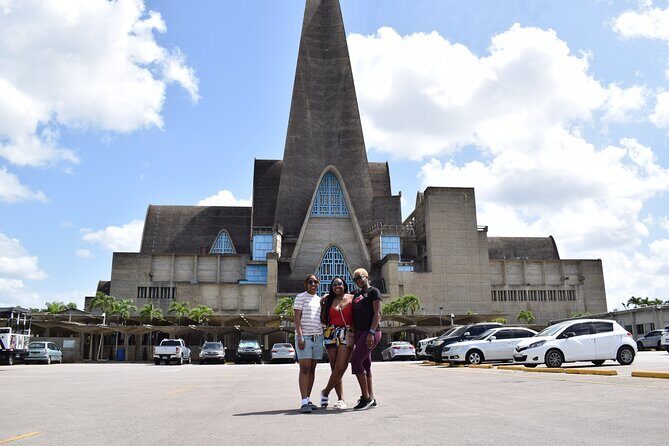 5 tours in 1 (Eco Farm/Horseback/City Tour/Buggy/Zipline) - FAQs