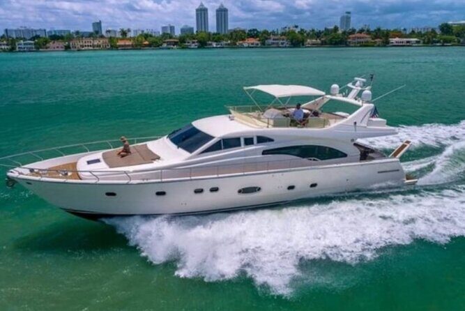 50 FT Miami Yacht Rental (up to 13 guests) - A Practical Look at the Miami Yacht Experience