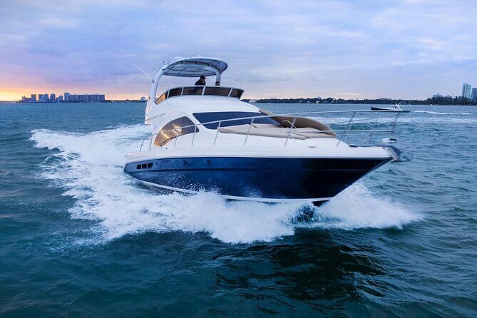 50 FT Miami Yacht Rental (up to 13 guests) - Who Should Consider This Tour?
