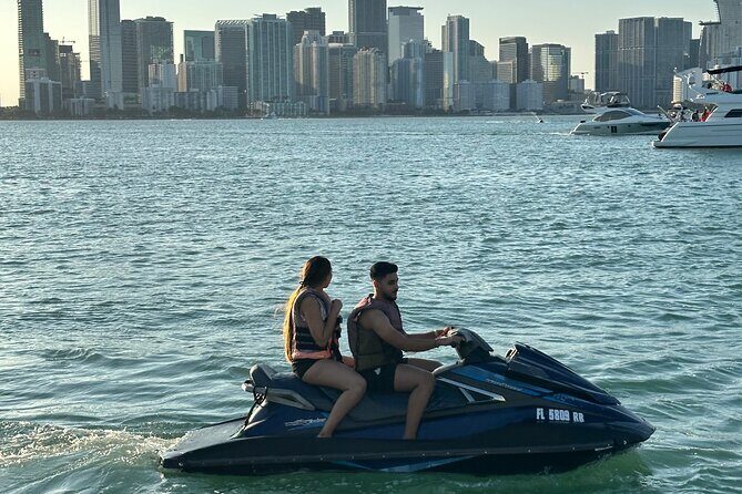 50 FT Miami Yacht Rental (up to 13 guests) - FAQ