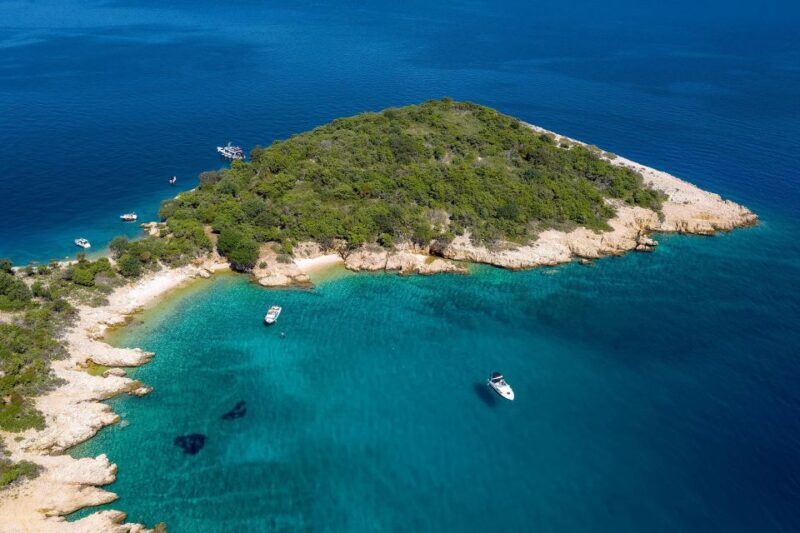 5,5h Plavnik Island: Swim & Snorkel with Capt. Bobo (Public) - FAQs