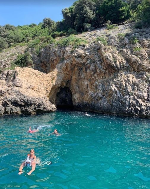 5,5h Plavnik Island: Swim & Snorkel with Capt. Bobo(Private) - FAQ
