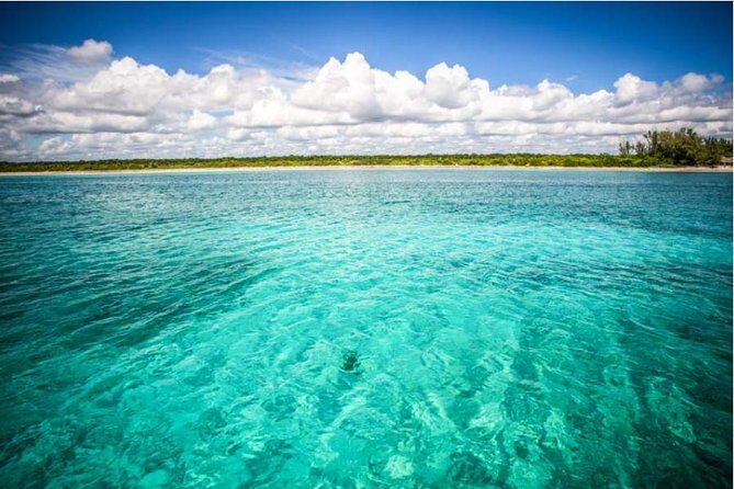 5H 42' Azimut Yacht All-Inclusive from Tulum & Playa del Carmen. - Detailed Review: What to Expect on This Riviera Maya Yacht Tour