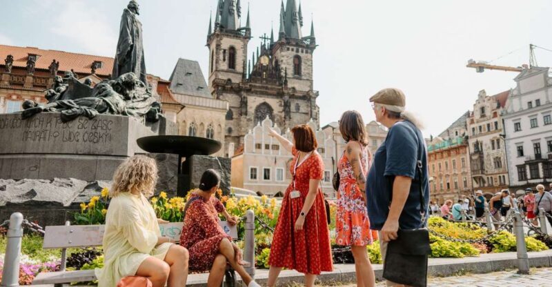 5h Prague City Highlights Tour, Local Lunch & Snack Incl. - Experience Prague’s Highlights in Just 5 Hours with Local Guides and Authentic Cuisine