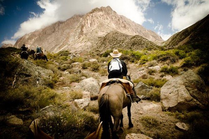 6-Day Andes Crossing from Mendoza to Chile by Horse - A Horseback Ride Across the Andes – An Authentic Adventure from Mendoza to Chile