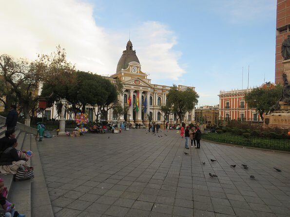 6-Day Bolivia Private Tour: La Paz-Uyuni Salt Flats-Lake Titicaca-Tihuanacu - Authentic Experiences and Genuine Value