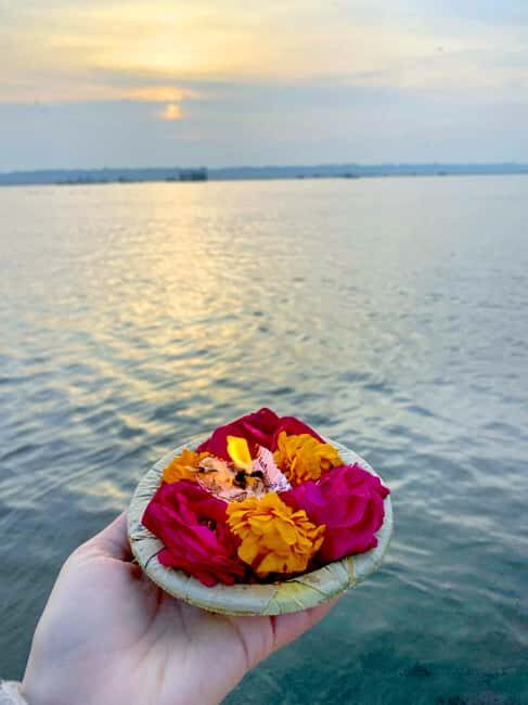 6-Day Golden Triangle Tour with Varanasi from Delhi - Key Points