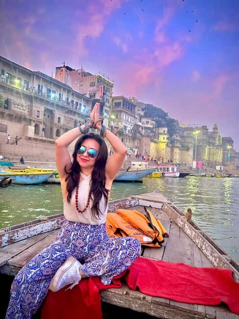 6-Day Golden Triangle Tour with Varanasi from Delhi - Day 3: The Forts and the Deserted City of Fatehpur Sikri