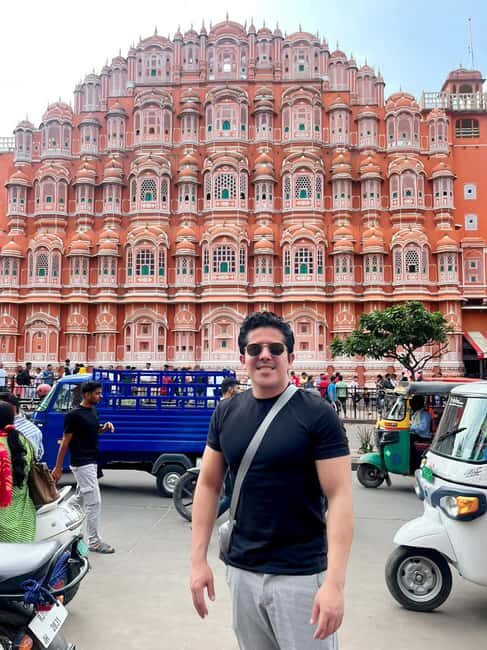 6-Day Golden Triangle Tour with Varanasi from Delhi - Day 4: The Magnificent Taj Mahal and More in Agra