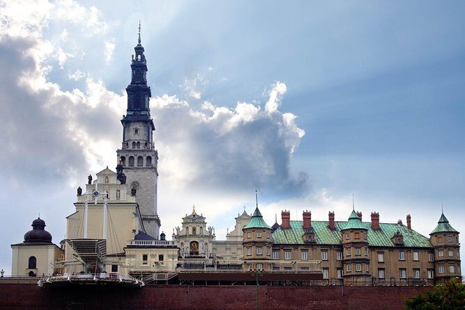 6 Day Private Tour in Poland with Hotels - A Closer Look at the 6-Day Poland Tour