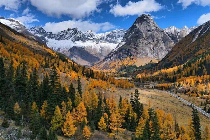 6-Day Tour to Uncover the Wonders of Western Sichuan - Who Is This Tour Best For?