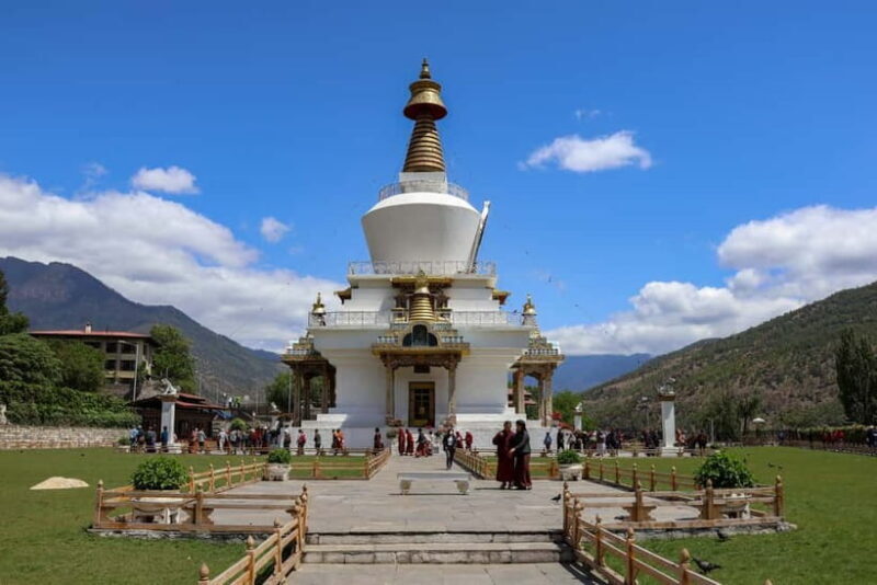 6 Days Bhutan Tour - Gangtey - Exploring Bhutan in 6 Days: An Authentic Perspective
