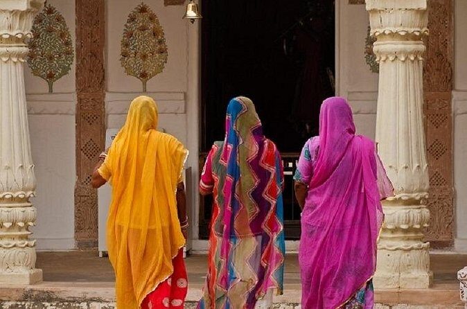 6 Days Taj Mahal Golden Triangle Tour - FAQ