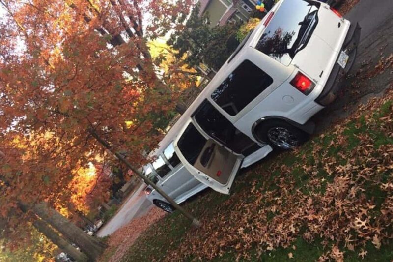 6 hour Private Tour of Vancouver & North Vancouver - Key Points