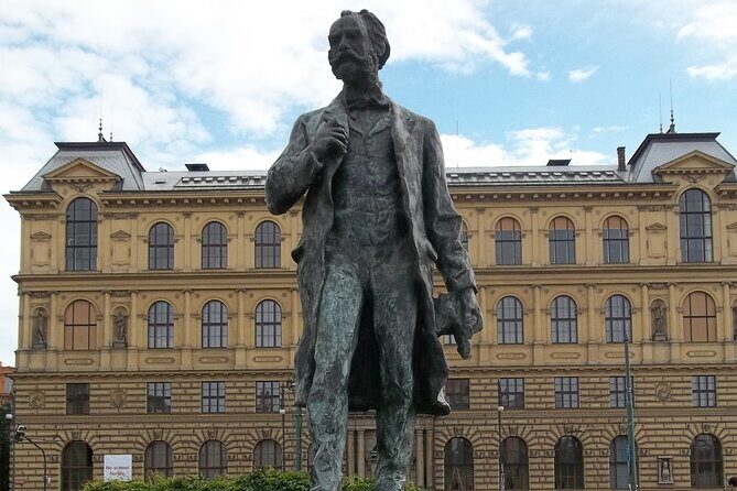 6 hours Musical Prague Private Tour by car - Who This Tour Is Best For