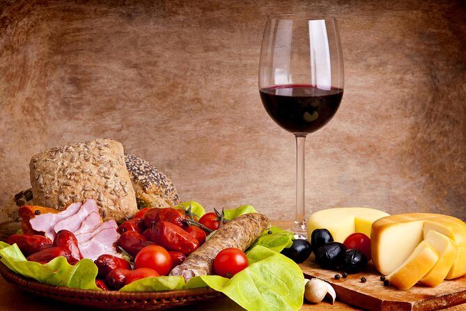 6 hours Private City Tour of Budapest With Winetasting and Danube evening cruise - FAQs