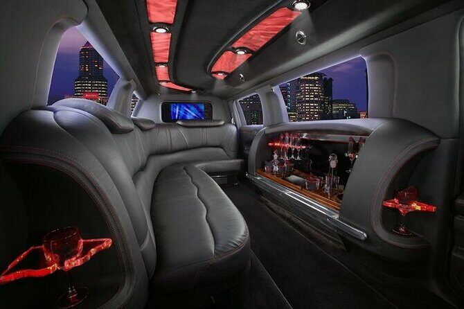 6 Hours Private Stretch Limo Tour from Anaheim Disneyland Area - Exploring Los Angeles in Style: The 6-Hour Private Limousine Experience