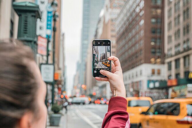 6 Iconic Audio Tours & City Guide App plus AI Question + Answer - Exploring NYC with the App: What You Can Expect