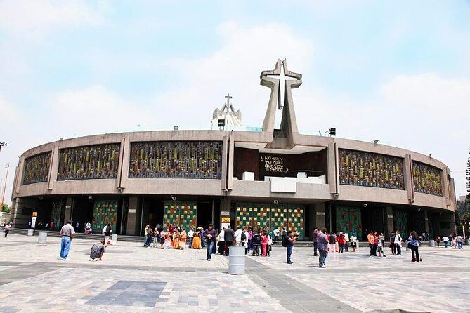 6-Night Best of Central Mexico Tour: Teotihuacan Pyramids, Taxco, Cuernavaca and Puebla from Mexico City - The Charm of Cuernavaca and Taxco