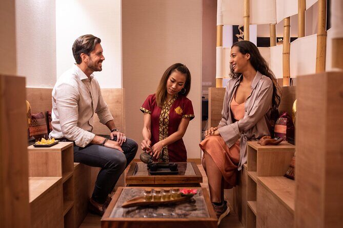 60 min Couple's Massage to Choose and 30 min Floral Bath THAI MASSAGE ALURA - An In-Depth Look at the Experience
