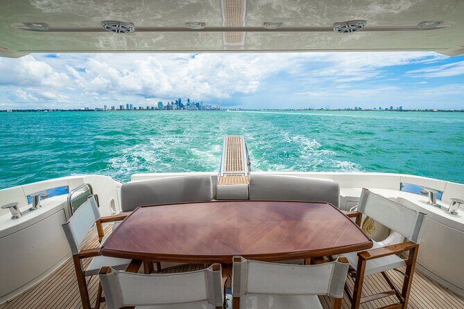 62' Azimut Yacht Charter - Discovering Miami from the Water: An In-Depth Look at the 62 Azimut Yacht Charter