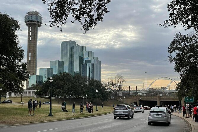 65 Minute JFK Assassination Walking and Van Tour - A Detailed Look at the Experience