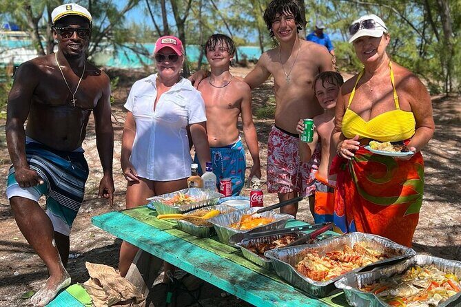 6HR-Private Provo Cays Exploration with Lunch - Authentic Experiences and Guided Expertise