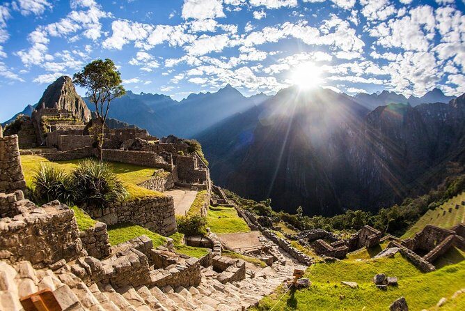 7-Day Lima and Cusco Tour with Sunrise at Machu Picchu - Transitioning to Cusco: The Inca Capital