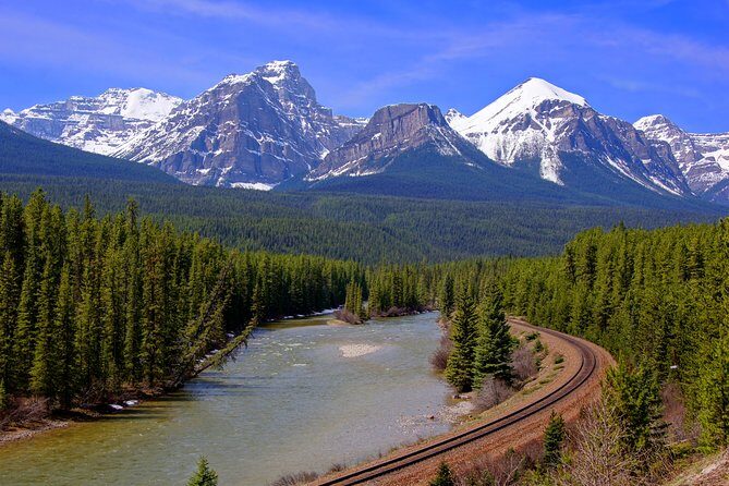 7-Day Small Group Tour: Canadian Rockies and National Parks - The Sum Up