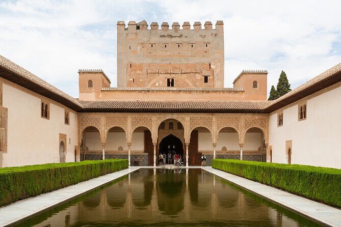 7-Day Spain Tour: Cordoba, Seville, Granada, Valencia, Barcelona and Zaragoza from Madrid - Guided Tours and Free Time