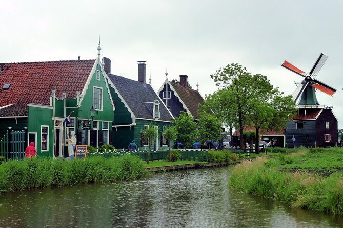 7-Day Taste of Central Europe Tour to Paris, Amsterdam, Brussels and more! - FAQ