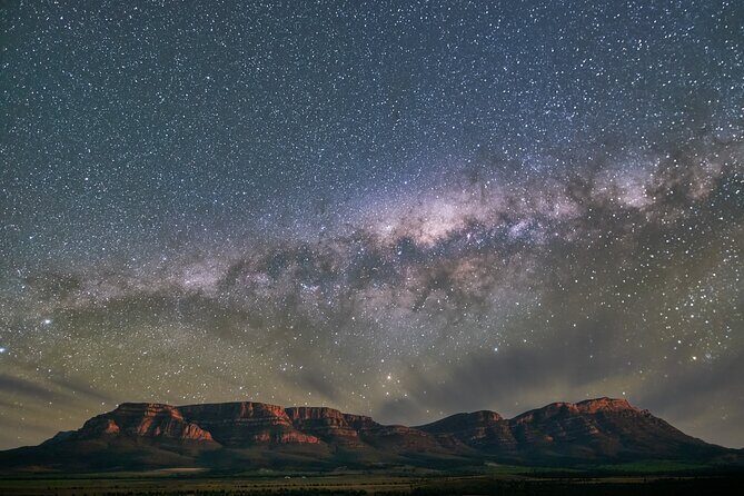 7 Day Uluru to Adelaide Cultural and Adventure Tour - Day Six: Hiking and Art in the Outback