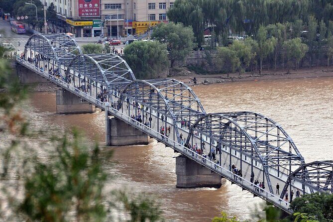 7 Days Silk Road Adventure with Desert Feast and Historical Sites - Transportation, Accommodation, and Overall Value