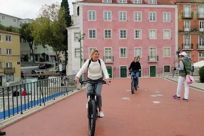 7 Hills and 14 Viewpoints - Lisbon E-Bike Tour - FAQ