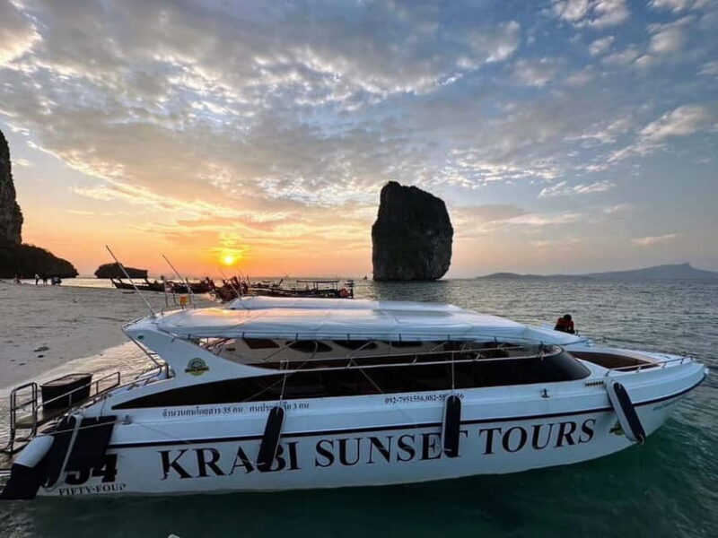 7 Islands Speedboat to Twilight Treasures from Krabi - Key Points