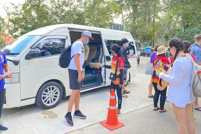 7 Islands Sunset Tour with Buffet Dinner & Night Snorkeling - Key Points