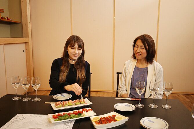 7 Kinds of Sake Tasting with Complementary Foods - An In-Depth Look at the Sake Tasting Experience