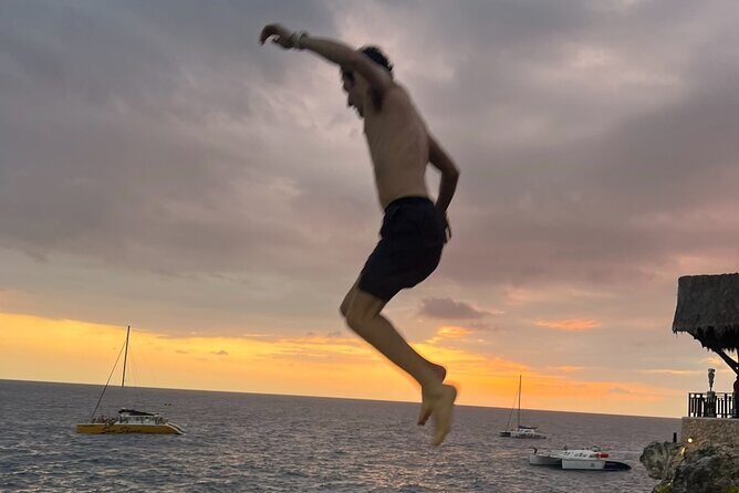 7 Mile Beach Party Catamaran Cruise with Snorkeling & Ricks Cafe - A Close Look at the Experience